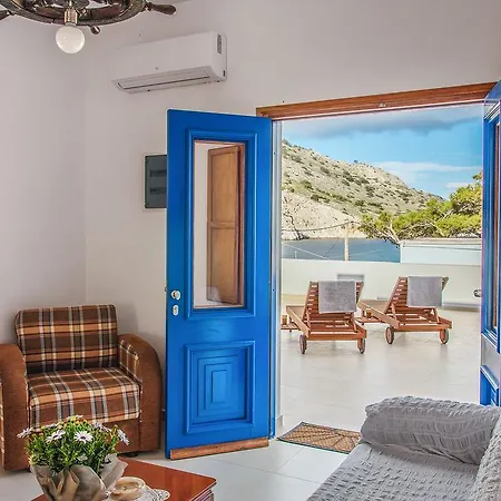 Filoxenia Apartment *