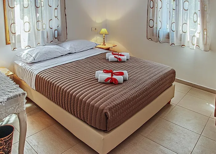 Filoxenia Lägenhet Symi